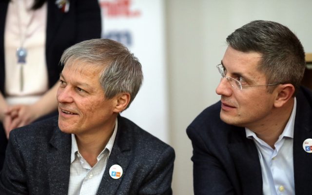 Dacian Cioloș: “Vom vota moțiunea de cenzură împotriva premierului Cîțu. Este singura cale pentru România”