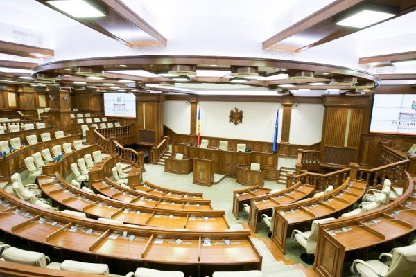 Ce a votat Parlamentul R. Moldova legat de anumite categorii de pensionari
