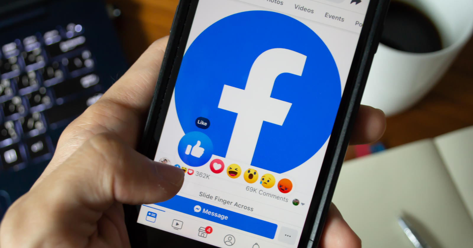 Facebook-ul aplică VIP-urilor reguli mai puţin stricte decât pentru ceilalţi utilizatori – 60m.ro