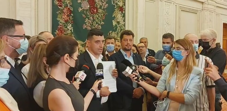 George Simion(AUR): “Nu există nicio șansă să guvernăm împreună cu USR sau PSD. Nu pentru asta ne-au trimis românii în  Parlament”
