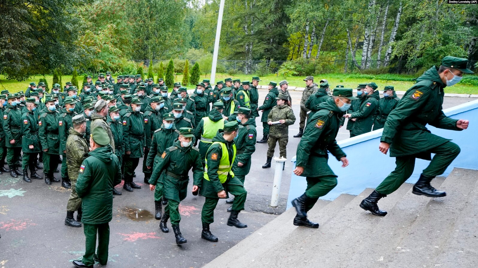 Alegeri Rusia: Mobilizare forțată la vot a militarilor și angajaților de la stat – 60m.ro