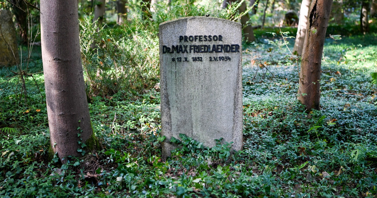 Un negaționist al Holocaustului a fost înhumat în mormântul unui evreu din Germania. Biserica protestantă și-a cerut scuze