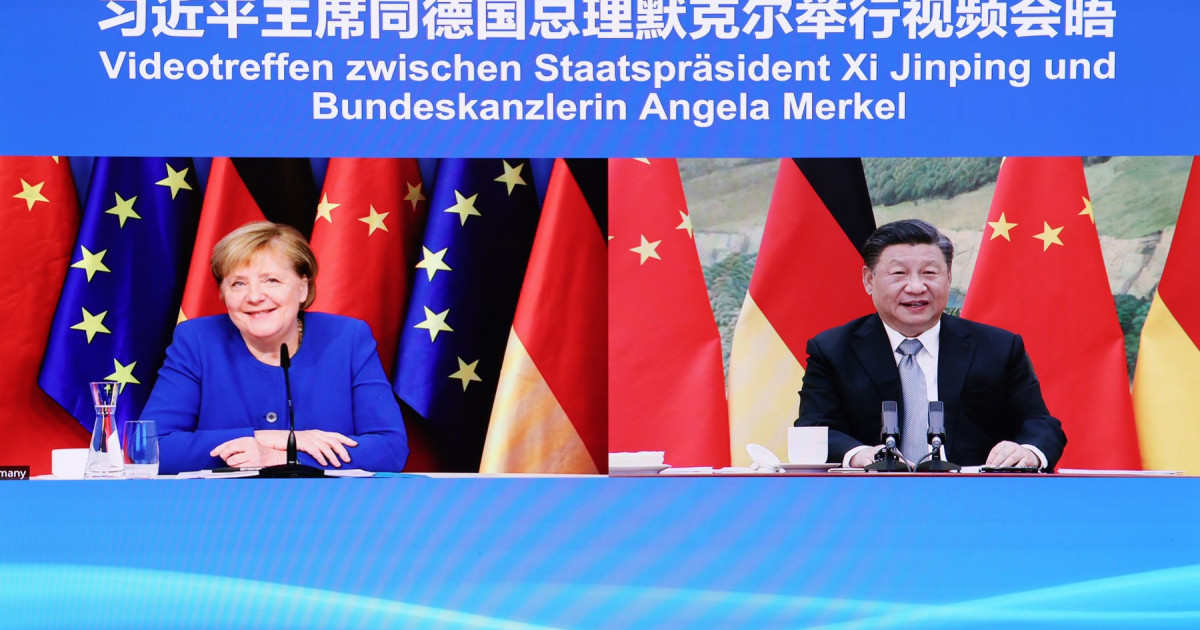Preşedintele chinez Xi Jinping o numește pe Angela Merkel „prietenă veche” a Chinei: „Uşa va fi întotdeauna deschisă larg pentru dvs”