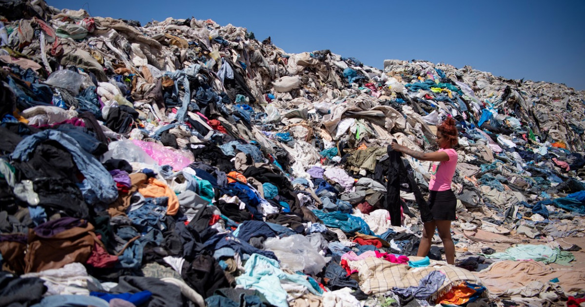Un munte de haine noi a apărut în mijlocul desertului, în Chile. Explicația pentru fenomenul bizar