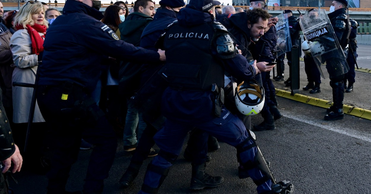 Proteste în Serbia față de un proiect minier al gigantului Rio Tinto