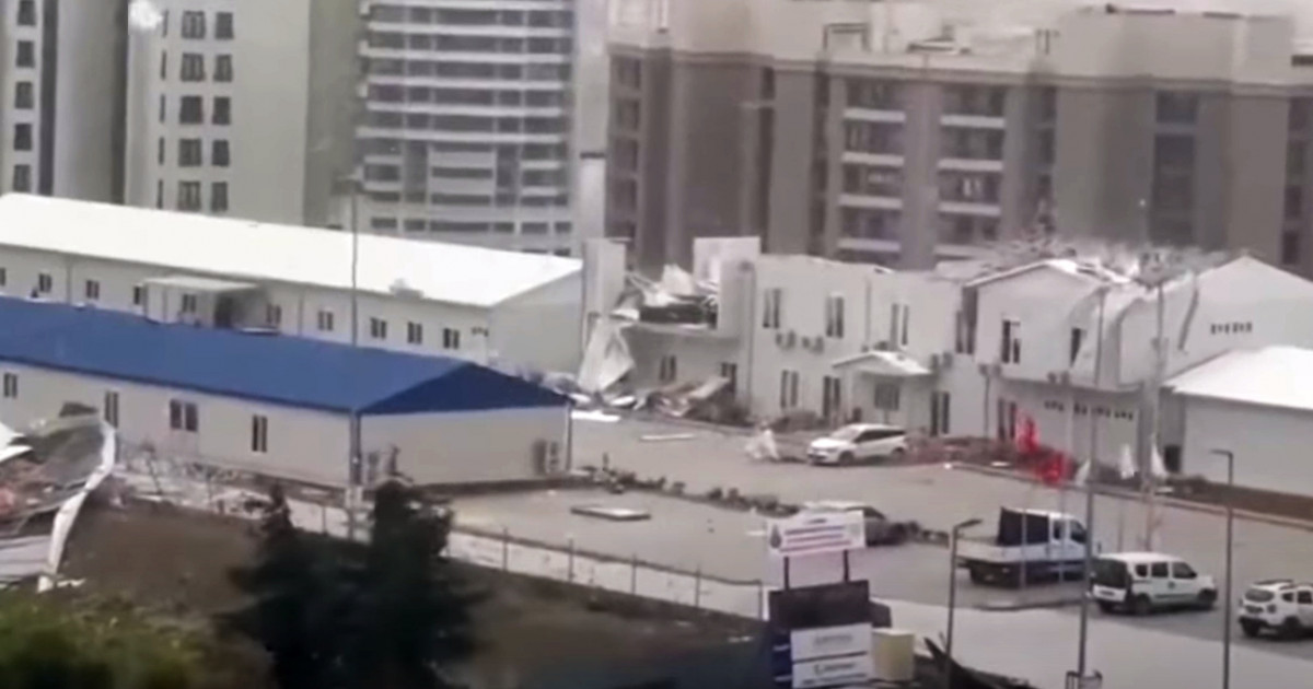 Cel puţin patru morţi în urma unei furtuni care a lovit oraşul Istanbul