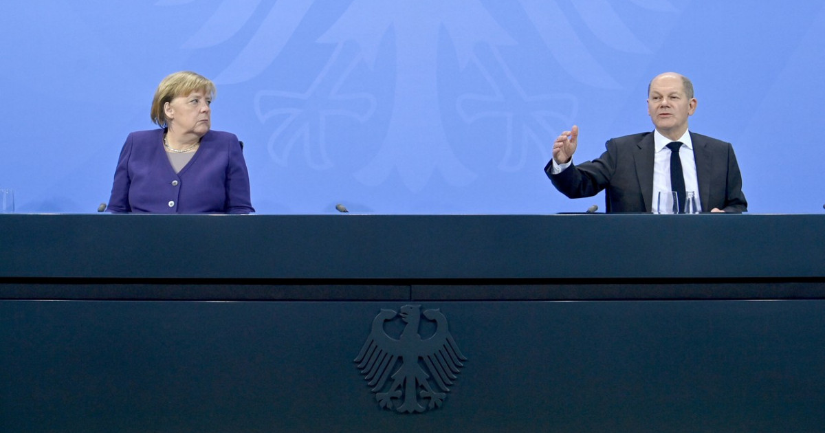 Germania anunță lockdown pentru nevaccinați. Angela Merkel și succesorul ei, Olaf Scholz, susțin vaccinarea obligatorie