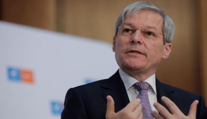 Dacian Cioloș cere liderilor coaliției eliminarea pensiilor speciale pentru aleșii locali