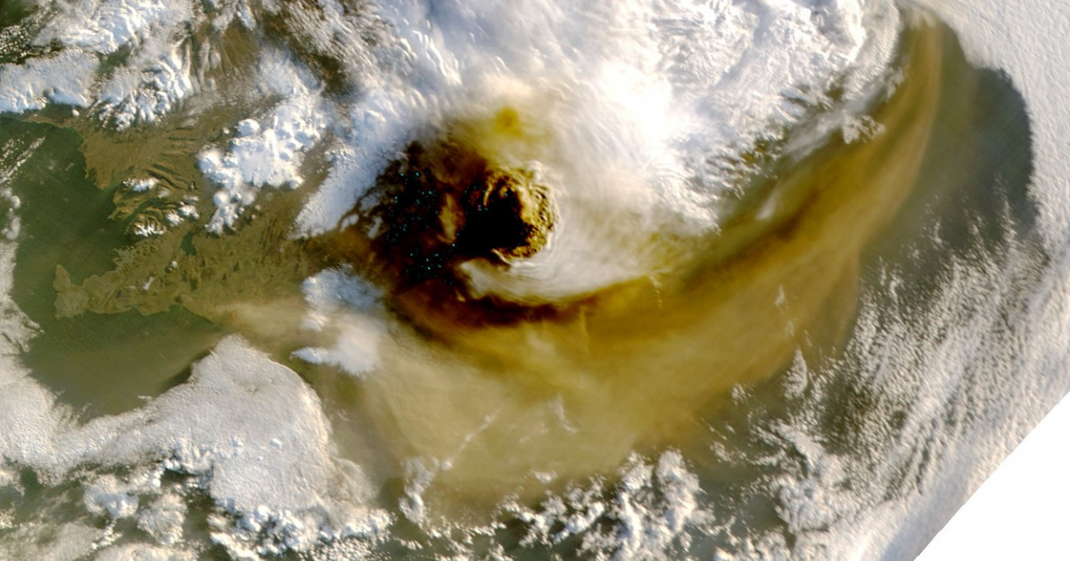 Islanda a ridicat nivelul de alertă pentru vulcanul Grimsvötn, cel mai activ din ţară