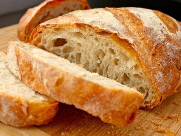 Pâinea noastră „cea de toate zilele” s-a scumpit în 2022. Cât costă
