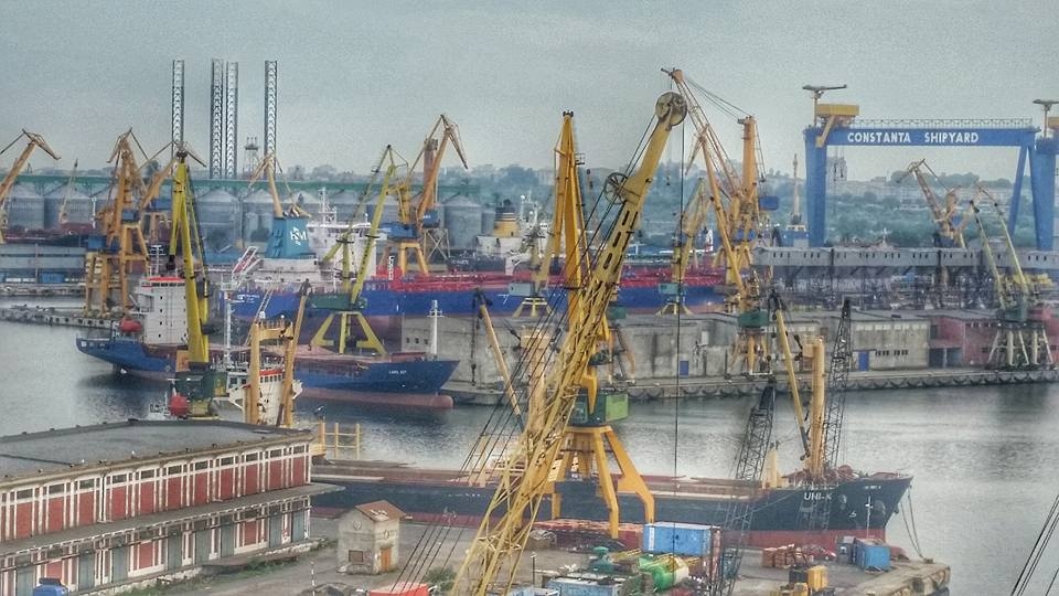 Necazurile transportatorilor încep la Marea Neagră. “Ne afectează cangrena sistemului de transport feroviar din România și conexiunea cu portul”