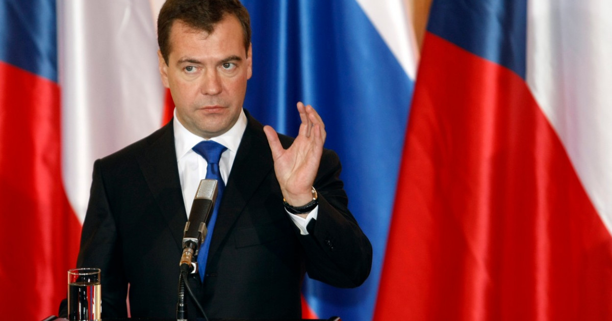 Medvedev avertizează că incapacitatea de plată a Rusiei poate crea mari probleme economice în Europa