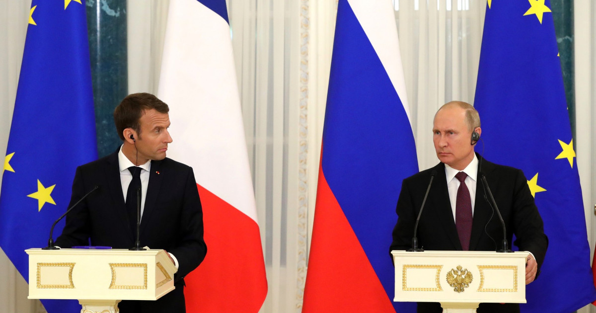 Putin l-a felicitat pe Macron pentru câștigarea alegerilor