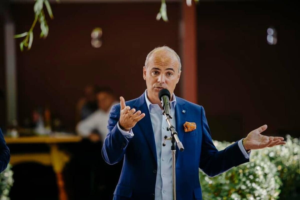 Rareş Bogdan: Suntem vioara întâi în guvernare / “Legile securităţii”, în Parlament: Niciodată nu voi fi de acord să fie încălcate libertăţi
