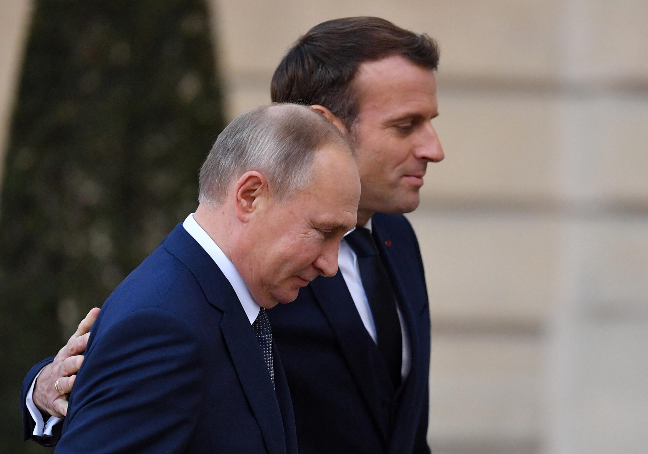 Ideea păcii contra teritorii în Ucraina este o idee vest-europeană conceptual greșită