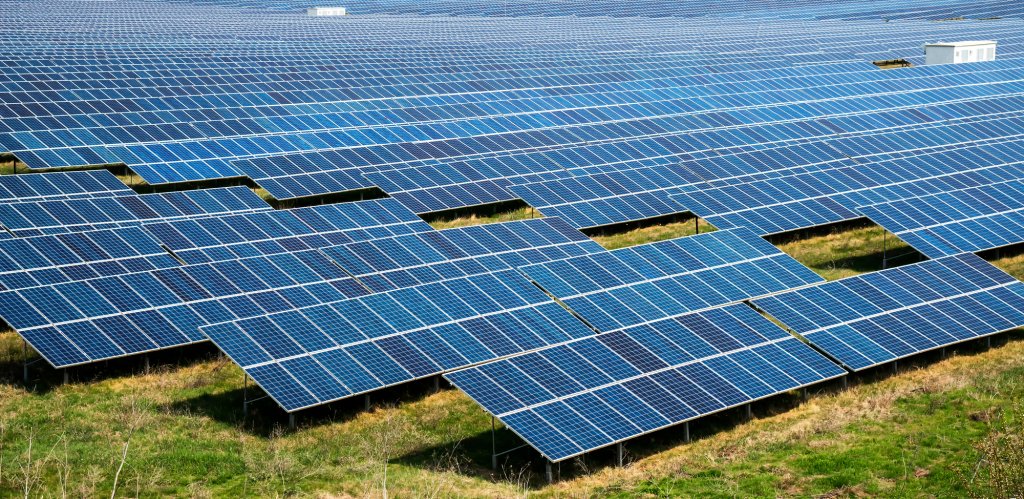 Cemacon Cluj câștigă o finanțare norvegiană de aproape 500.000 eur. pentru un parc fotovoltaic