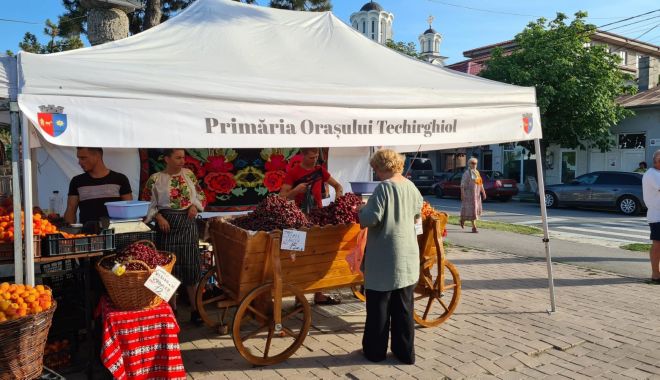 Primăria oraşului Techirghiol a organizat prima ediţie a „Festivalului Cireşelor”