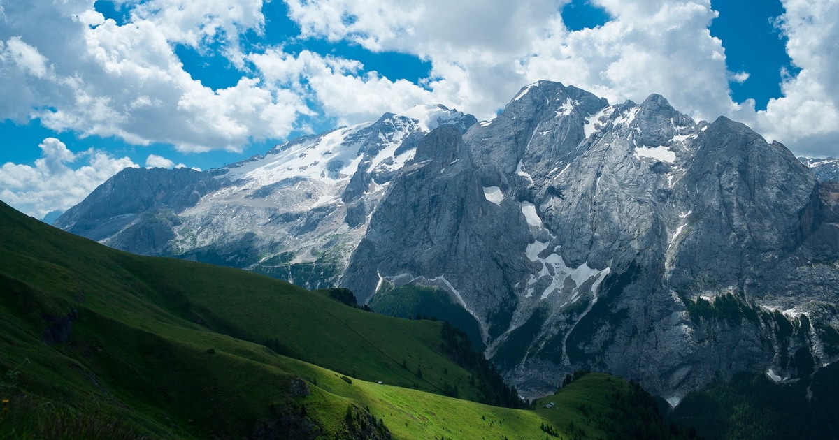 Un ghețar din Alpi s-a prăbușit, declanșând o avalanșă de gheață și roci. Bilanț provizoriu: 6 morți, 14 răniți