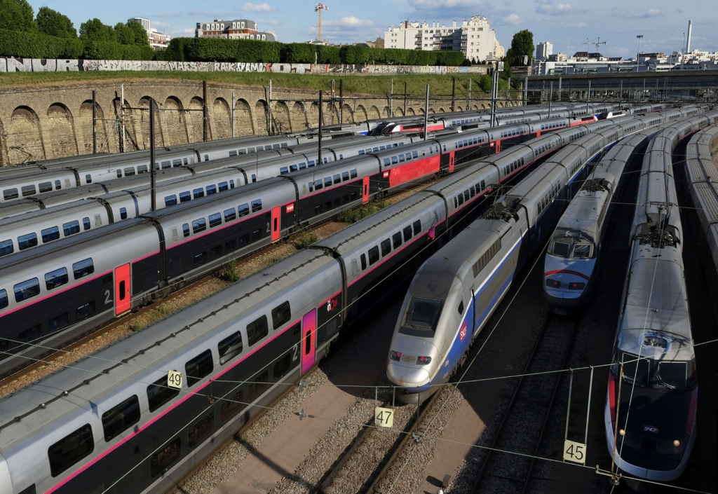 Europa vrea o rețea feroviară de mare viteză care să înlocuiască avioanele. Mic dejun la Paris, prânz la Frankfurt și cina la Viena