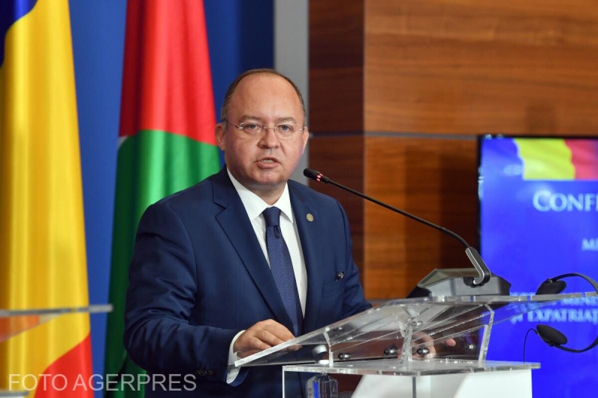 Ministrul Aurescu susține restrângerea dreptului de circulaţie a cetăţenilor ruşi pe teritoriul UE