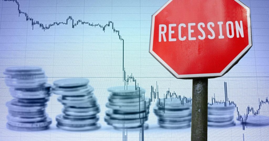 Șeful Băncii Mondiale: Pare tot mai probabilă o recesiune în Europa. Economia Chinei încetinește, iar cea a SUA s-a contractat