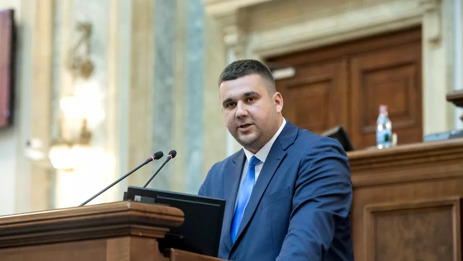 România exportă milioane de metri cubi de apă în Ungaria. Senatorul Adrian Costea (AUR) solicită explicații