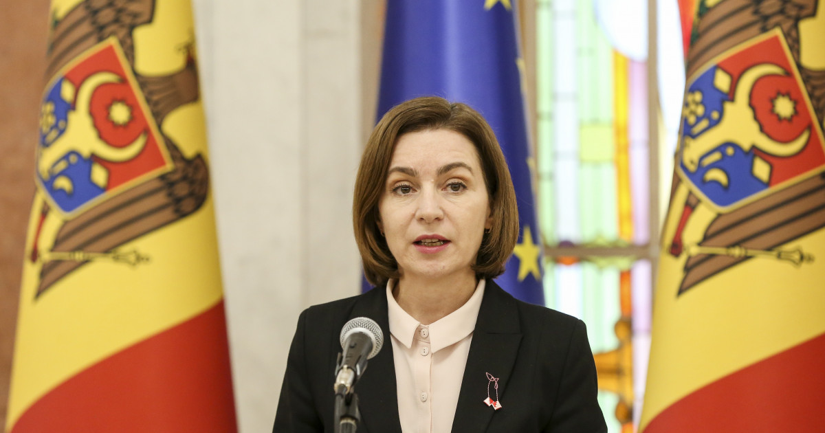 Maia Sandu a promulgat legea prin care limba română devine limba oficială în Republica Moldova