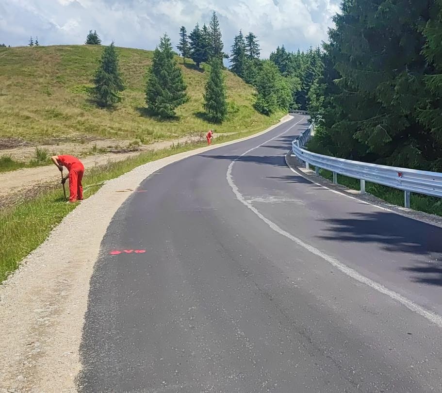 Drumul Apusenilor, una dintre cele mai spectaculoase șosele din România, aproape finalizată și în Bihor. În Cluj, drumul a fost asfaltat