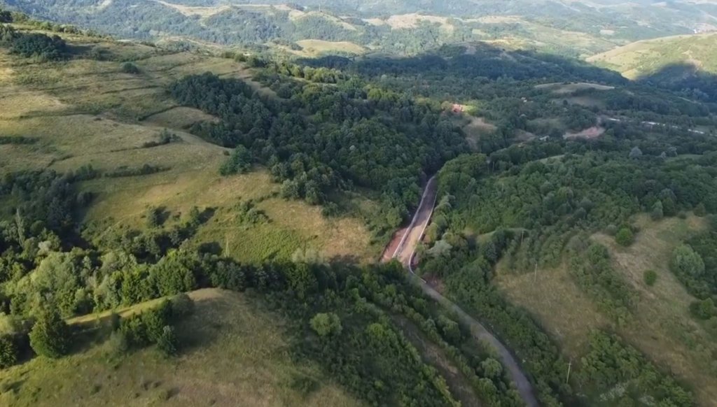 Transalpina Metaliferilor, noua șosea montană care leagă două regiuni spectaculoase din Transilvania, aproape gata