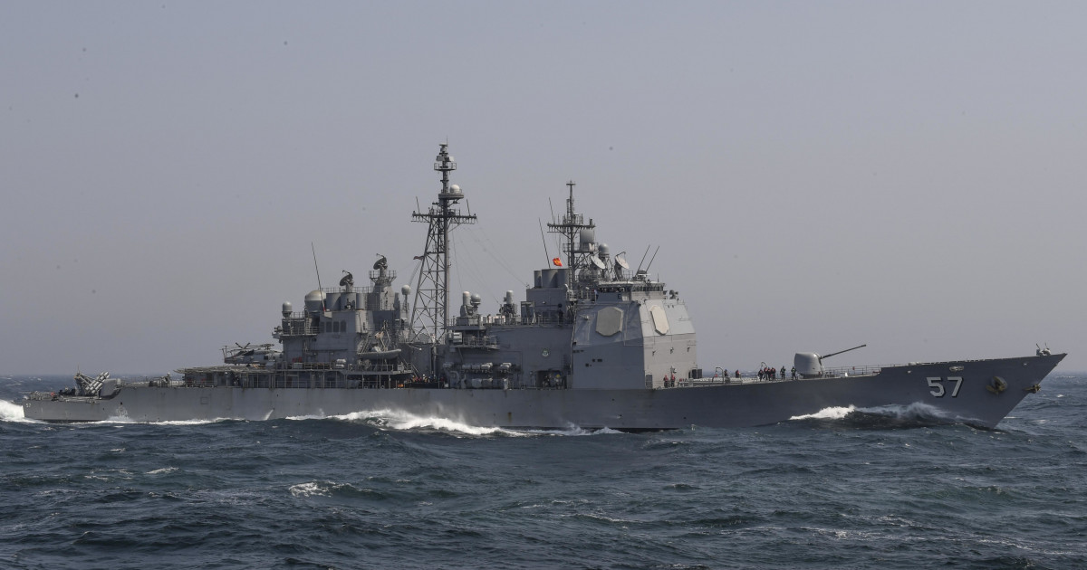Doi membri ai Marinei SUA sunt acuzați că au spionat pentru China. Informațiile sensibile pe care le-au divulgat