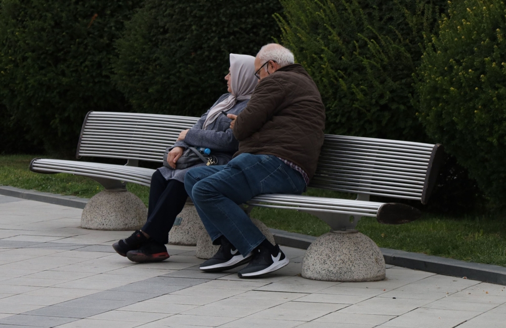 Cresc pensiile. Data de la care ar putea intra în vigoare majorarea veniturilor pensionarilor