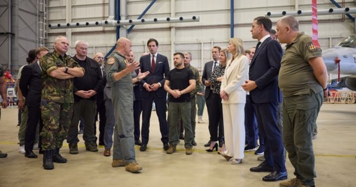 Ministrul danez al apărării: Sunt mândru că Danemarca va dona, alături de Olanda, avioane de luptă F-16 Ucrainei