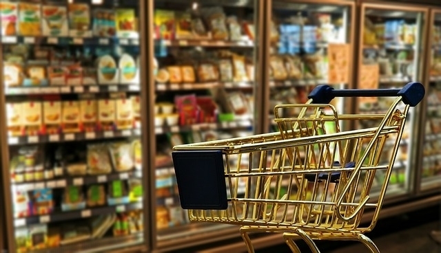 De ce nu se resimte ieftinirea alimentelor de bază. Eșecul măsurii luate de guvern