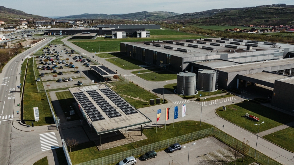 Bosch și Mercedes dețin peste 60% din exporturile și importurile realizate într-un județ din Transilvania