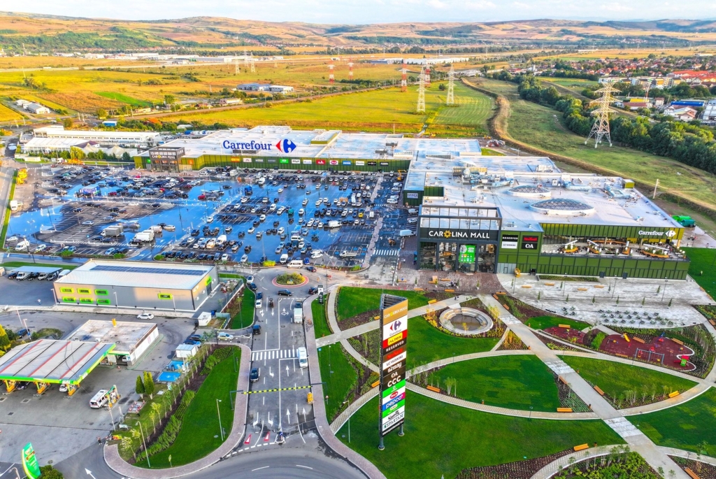 S-a deschis unul dintre cele mai mari mall-uri din Transilvania. Investitorii au creat peste 1.000 de locuri de muncă